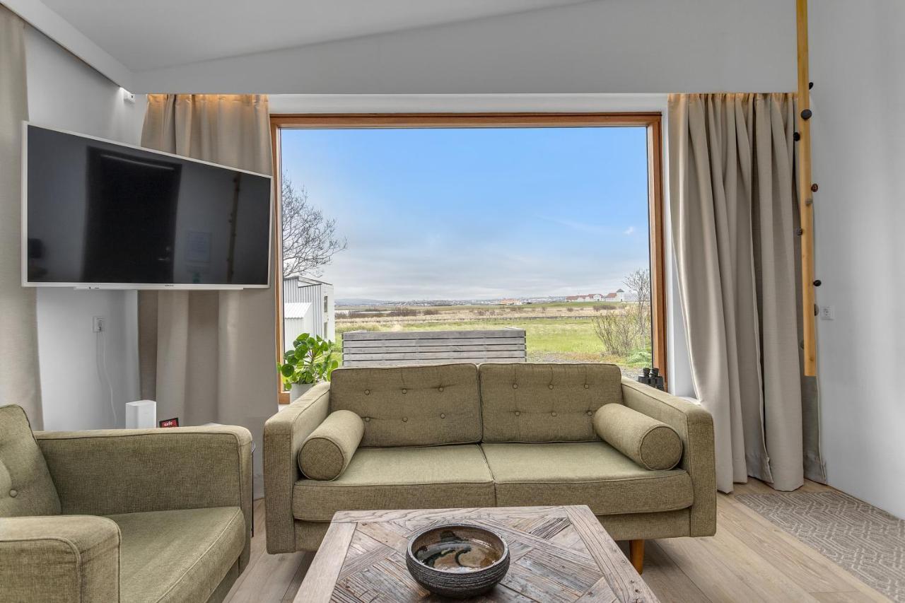 Eyvindarholt Guesthouse Álftanes المظهر الخارجي الصورة
