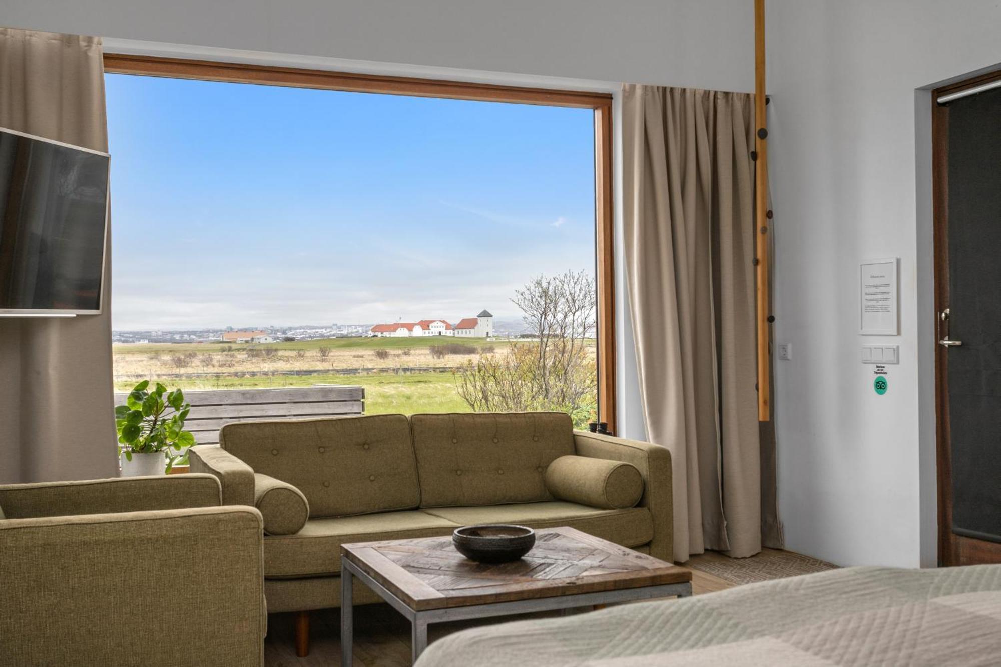 Eyvindarholt Guesthouse Álftanes المظهر الخارجي الصورة