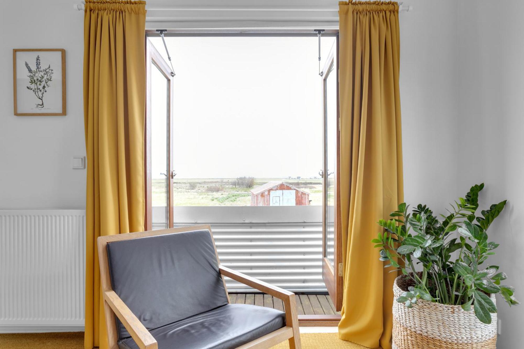 Eyvindarholt Guesthouse Álftanes المظهر الخارجي الصورة